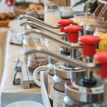 Hotel Europa 밀라노마리티마 외부 사진