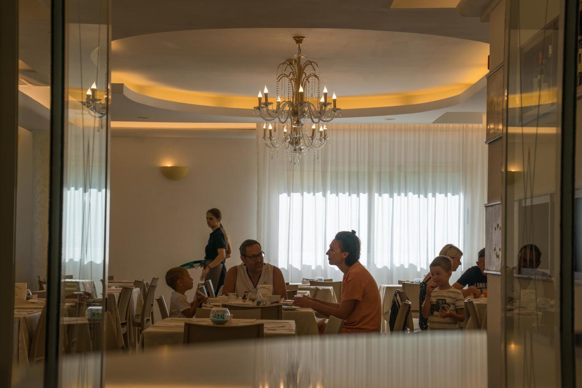 Hotel Europa 밀라노마리티마 외부 사진